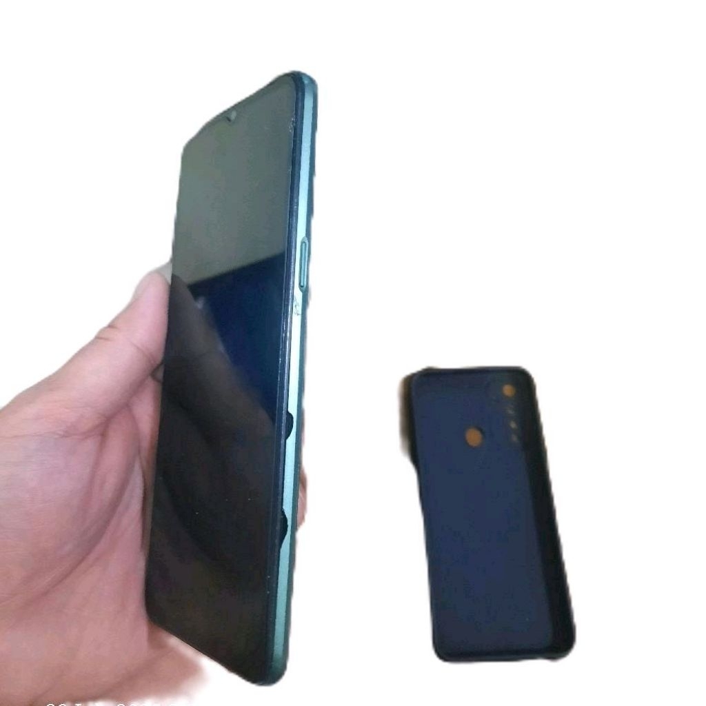 HP Bekas realmi 5i second hidup kondisi 70persen