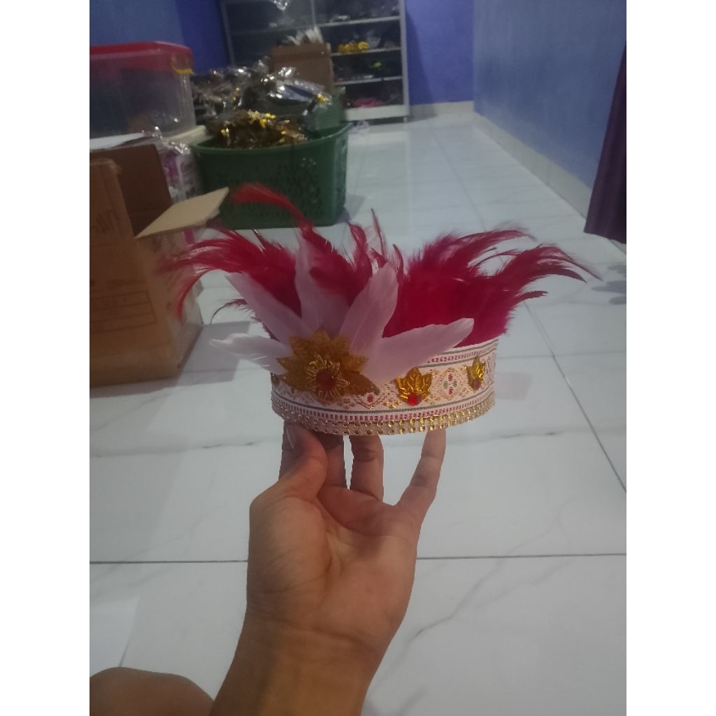 topi bulu karnafal#hiasan kepala bulu warna merah putih