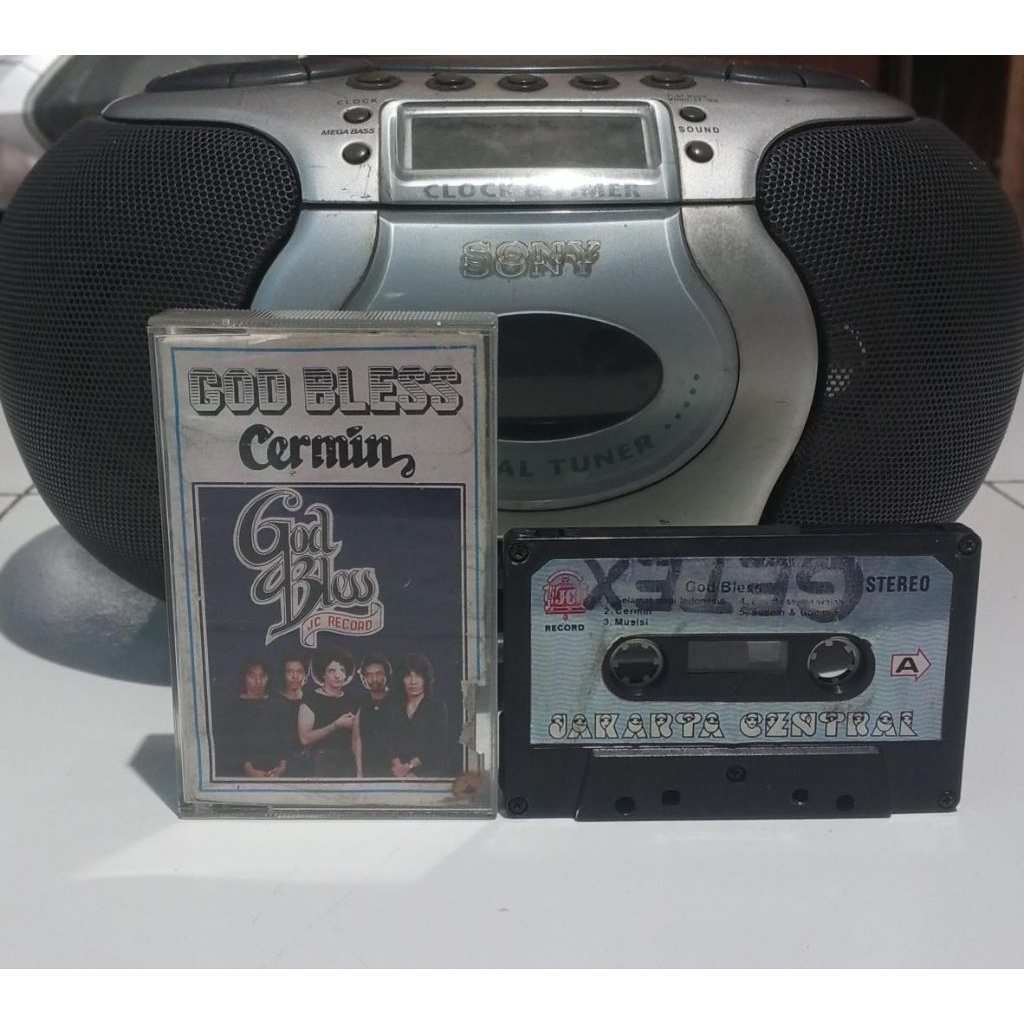 Kaset Pita God Bless - Cermin