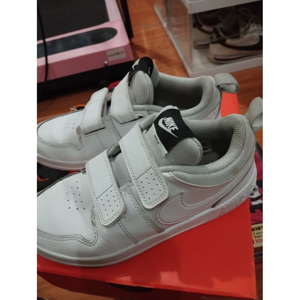preloved sepatu nike anak