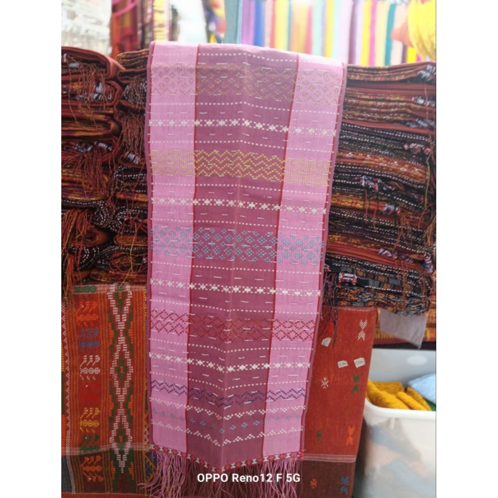 ULOS HANDE-HANDE TENUNAN TARUTUNG WARNA PUTZIA