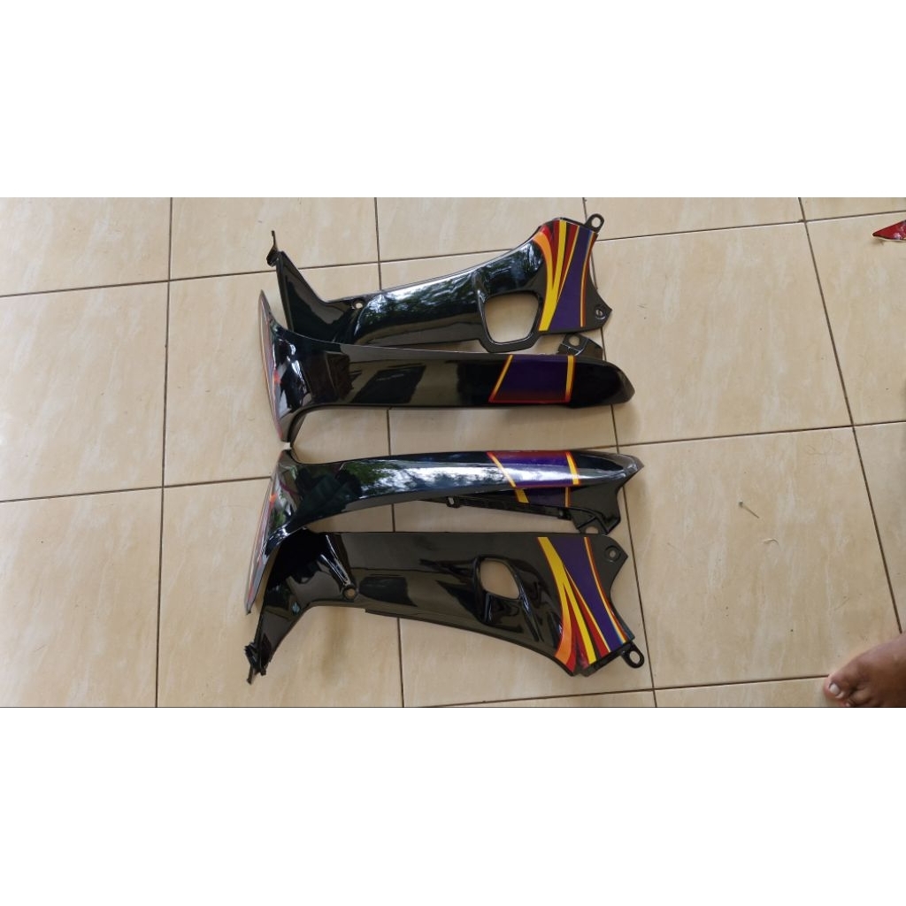 sayap supra x lama thn 2002 2005 hitam glosy bonus stiker