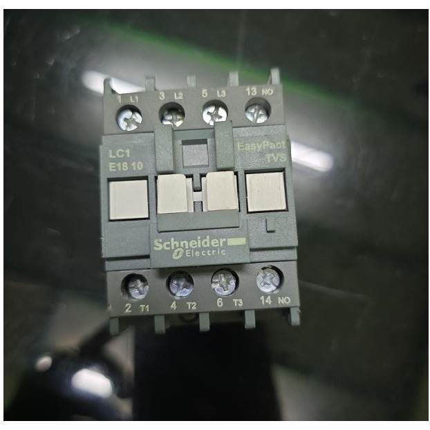 SCHNEIDER EASYPACT LC1E18 10 32A 11KW 220VAC CONTACTOR SCHNEIDER 32A 220VAC