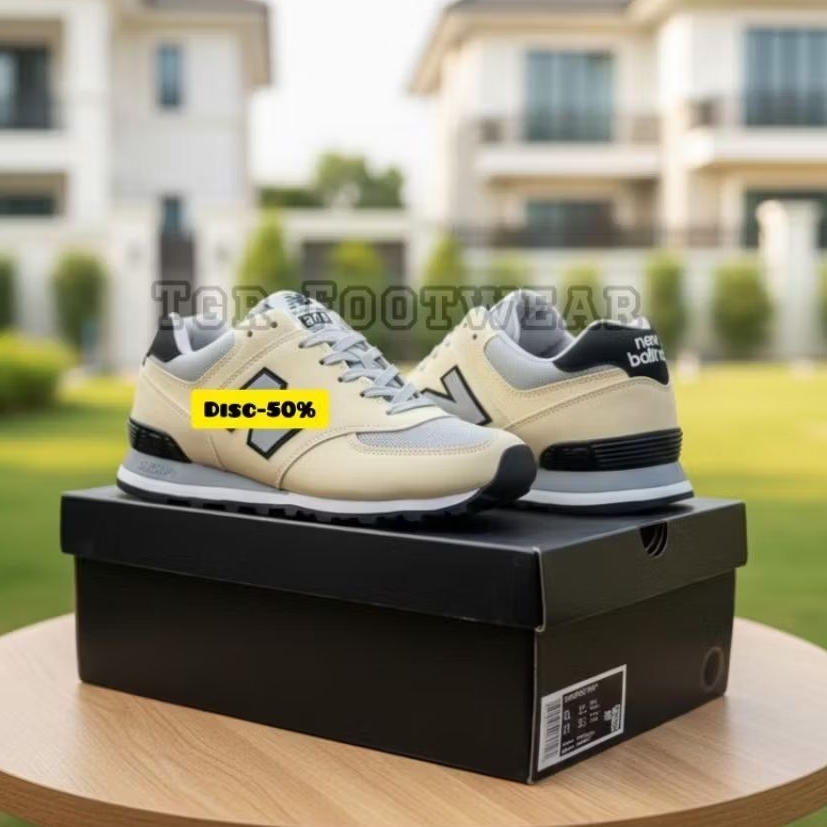 Big Sale Promo Sepatu Sneakers Olahraga Kasual pria wanita Terlaris abu krem Sneakers Casual premium