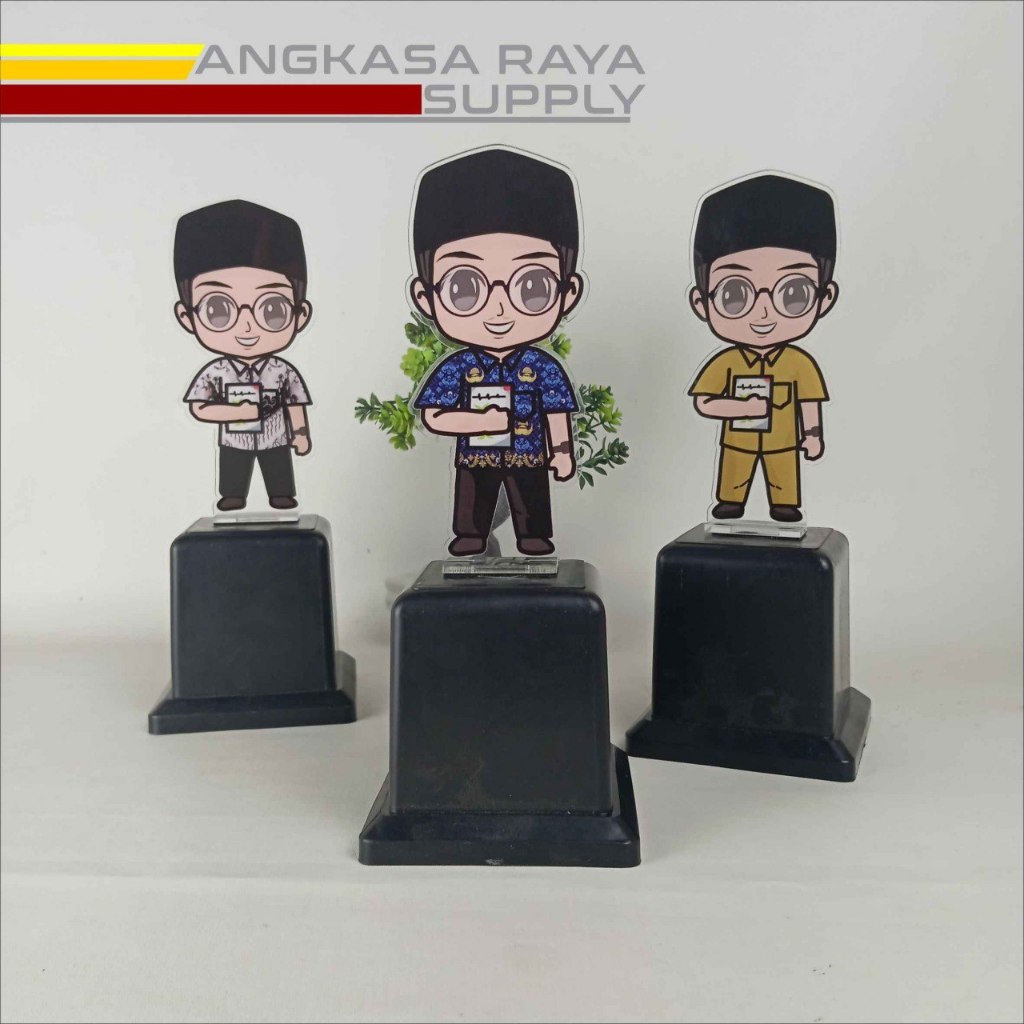 Piala akrilik hari guru (PECI)-piala seragam guru-kado hari guru-piala karakter guru-piala hari guru