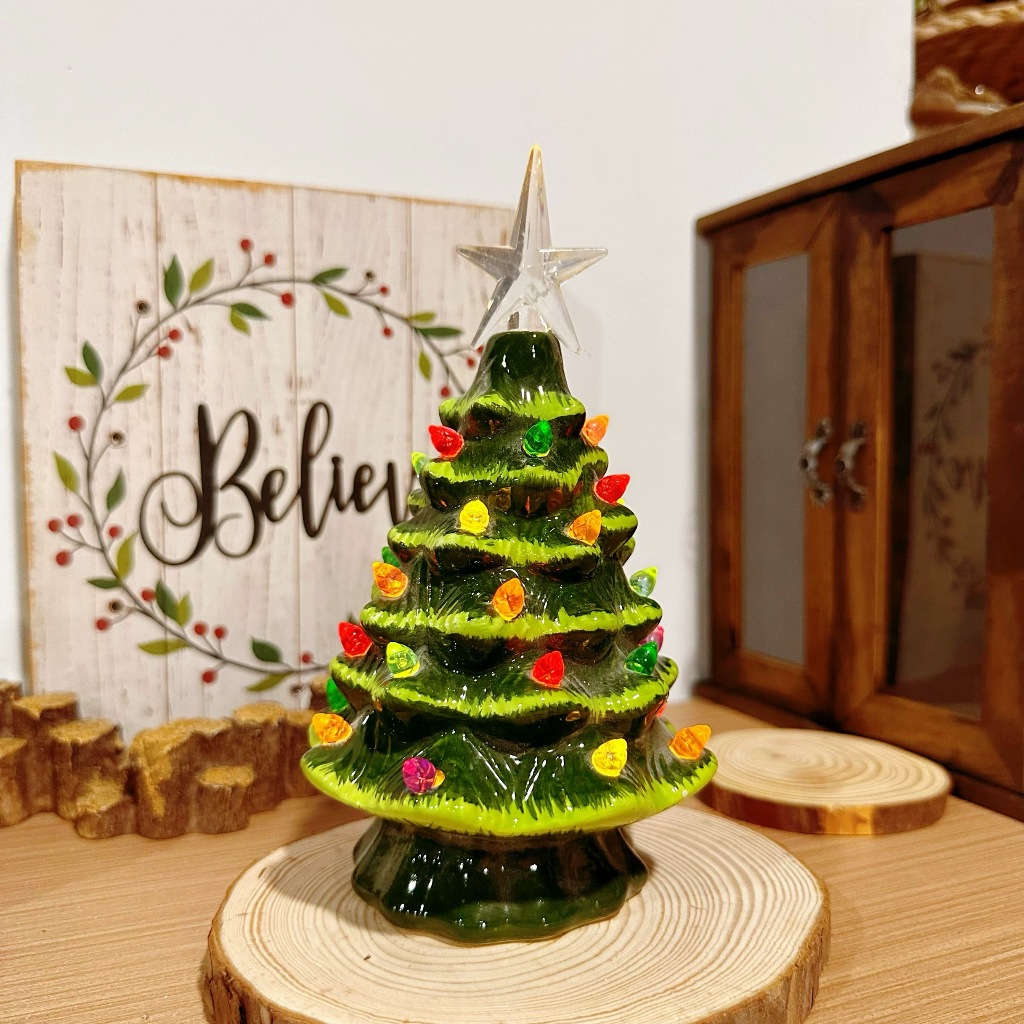 Evrydaygift Eyre Pohon Natal Keramik Dengan Led - Dekorasi Meja Keramik 2025 Dekorasi Natal 2025: