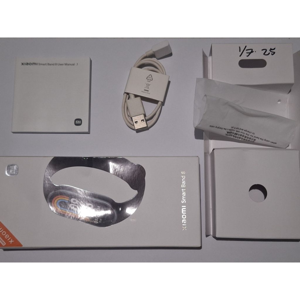 mi band 8/xiaomi smart band 8 bekas