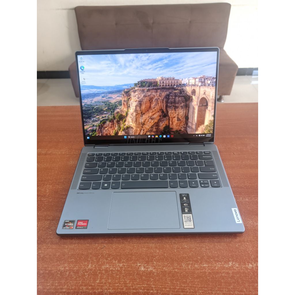 LENOVO YOGA 7 | RYZEN 7-6800U | RAM 16 GB | SSD 512 GB