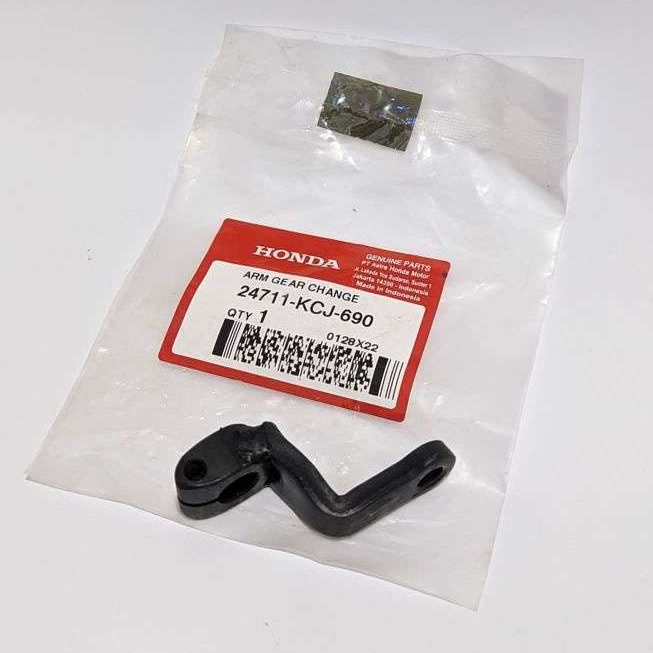 Arm Gear Change Paha Operan Gigi Tiger 24711KCJ690