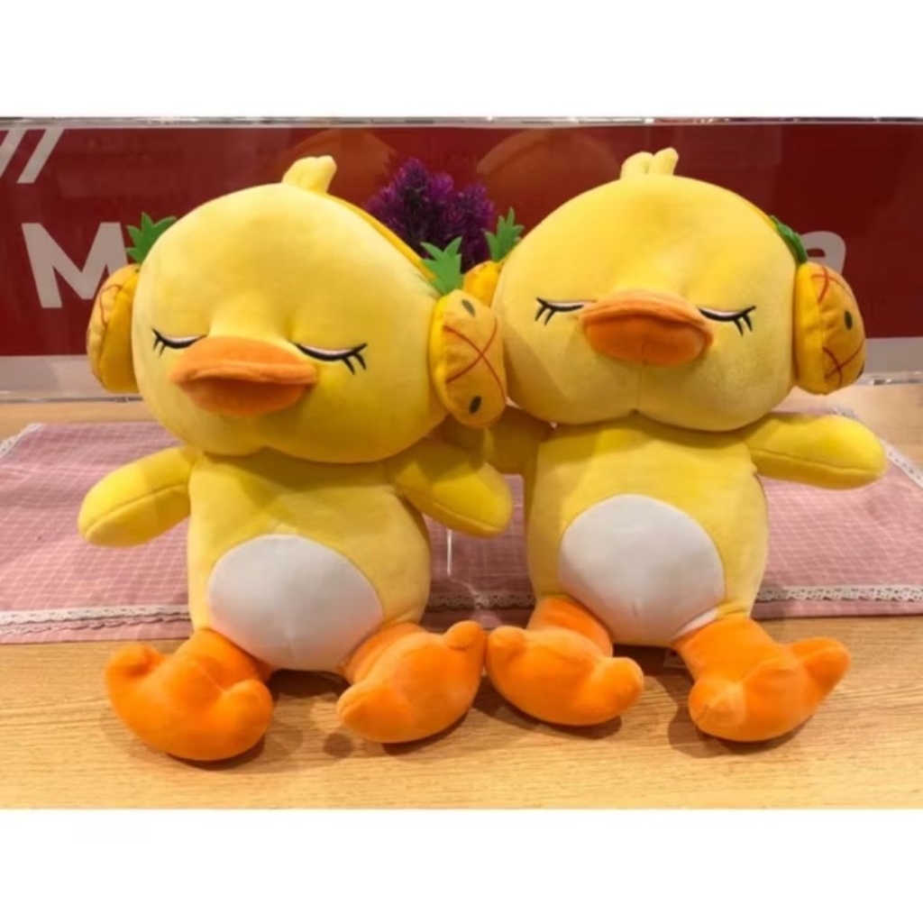 miniso boneka bebek earphone