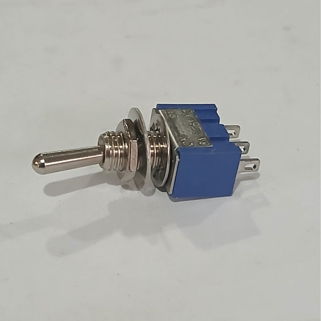 Saklar Toggle switch 3 pin On 0ff