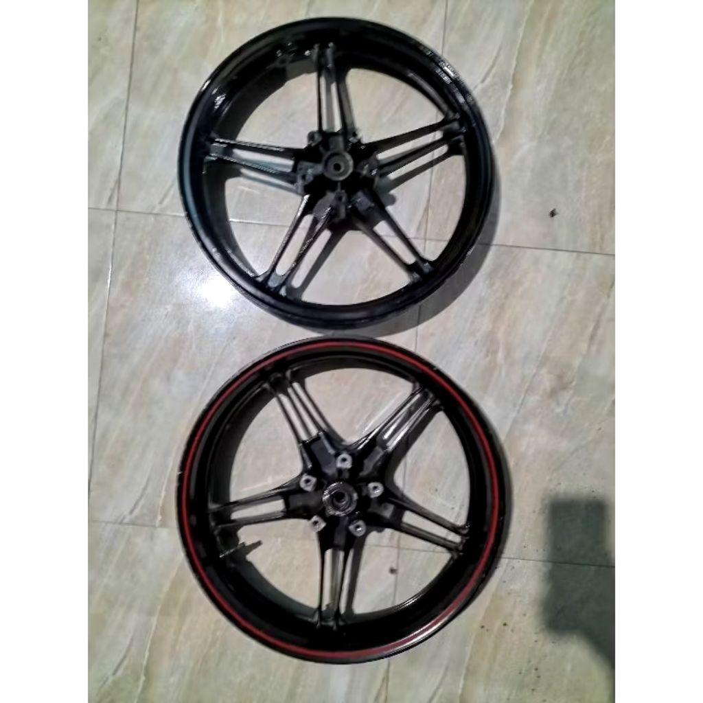 VELG PELEK DEPAN BELAKANG YAMAHA VIXION NEW TAHUN 2013-2016 COPOTAN ORIGINAL