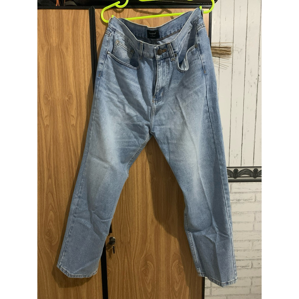 (Second) Livehaf - Spray Denim Jeans Light Blue ukuran S.
