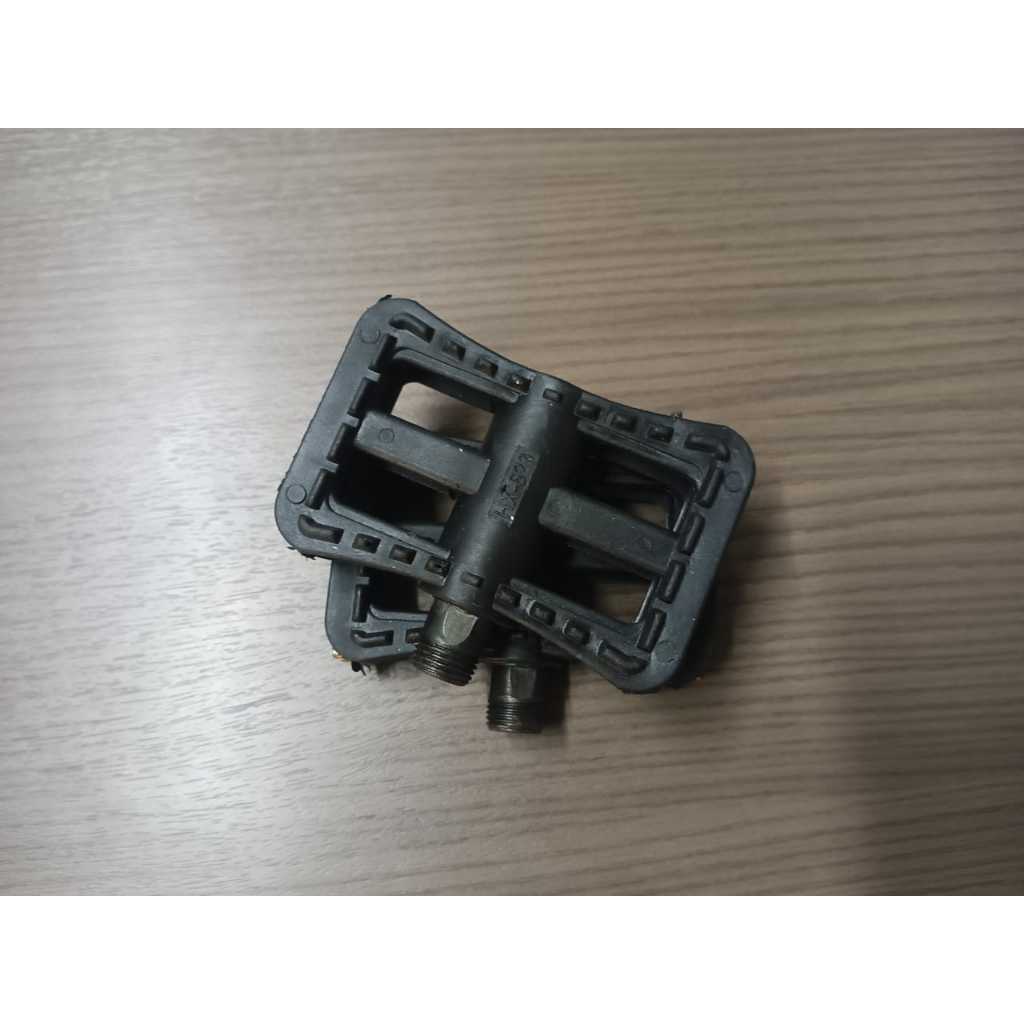 PEDAL SEPEDA LISTRIK