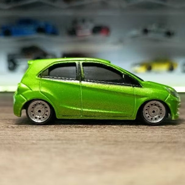 tomica Honda Brio cool Drive custom