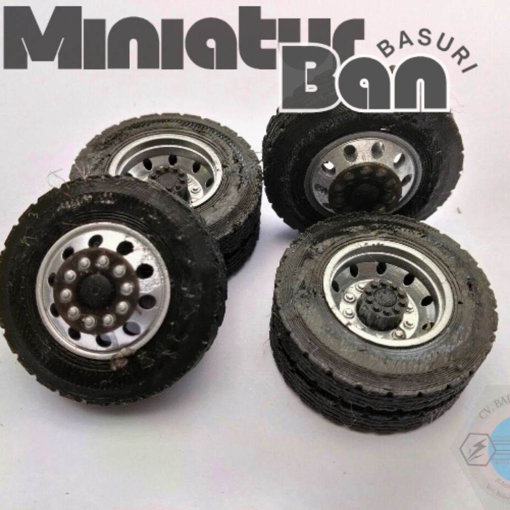 MINIATUR BAN BUS BASURI SUDAH PNP