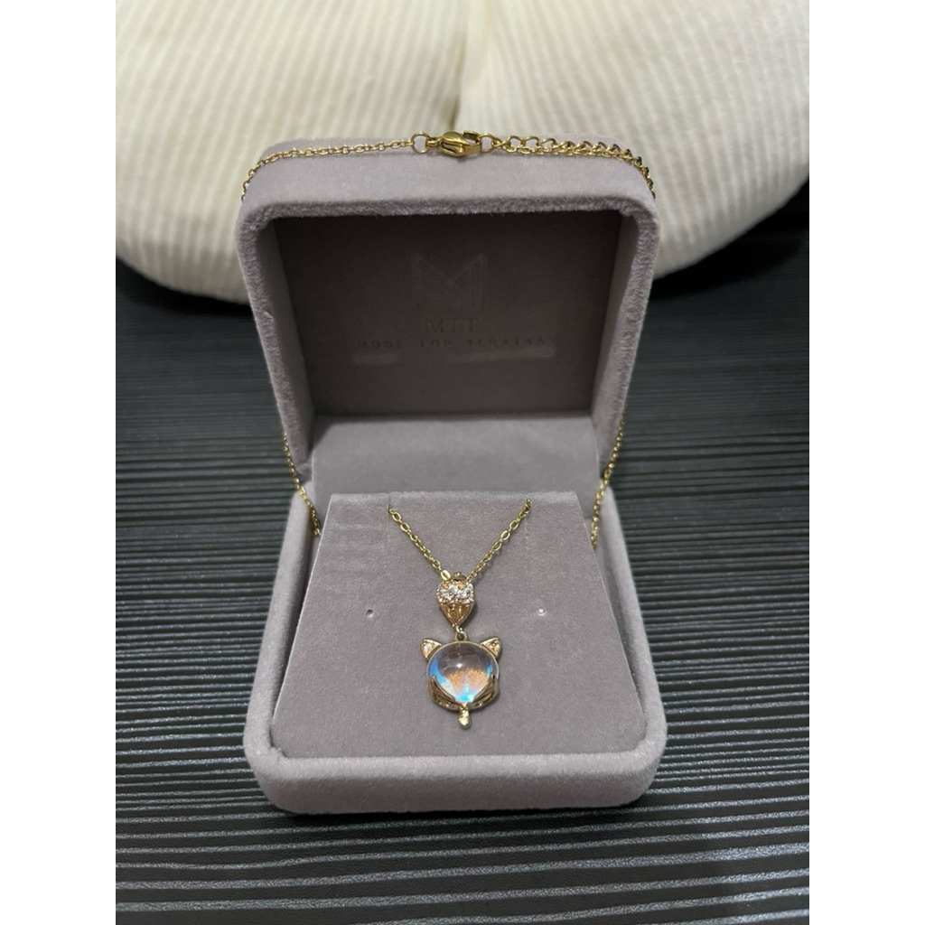 Kalung Titanium Gold Kristal Rubah