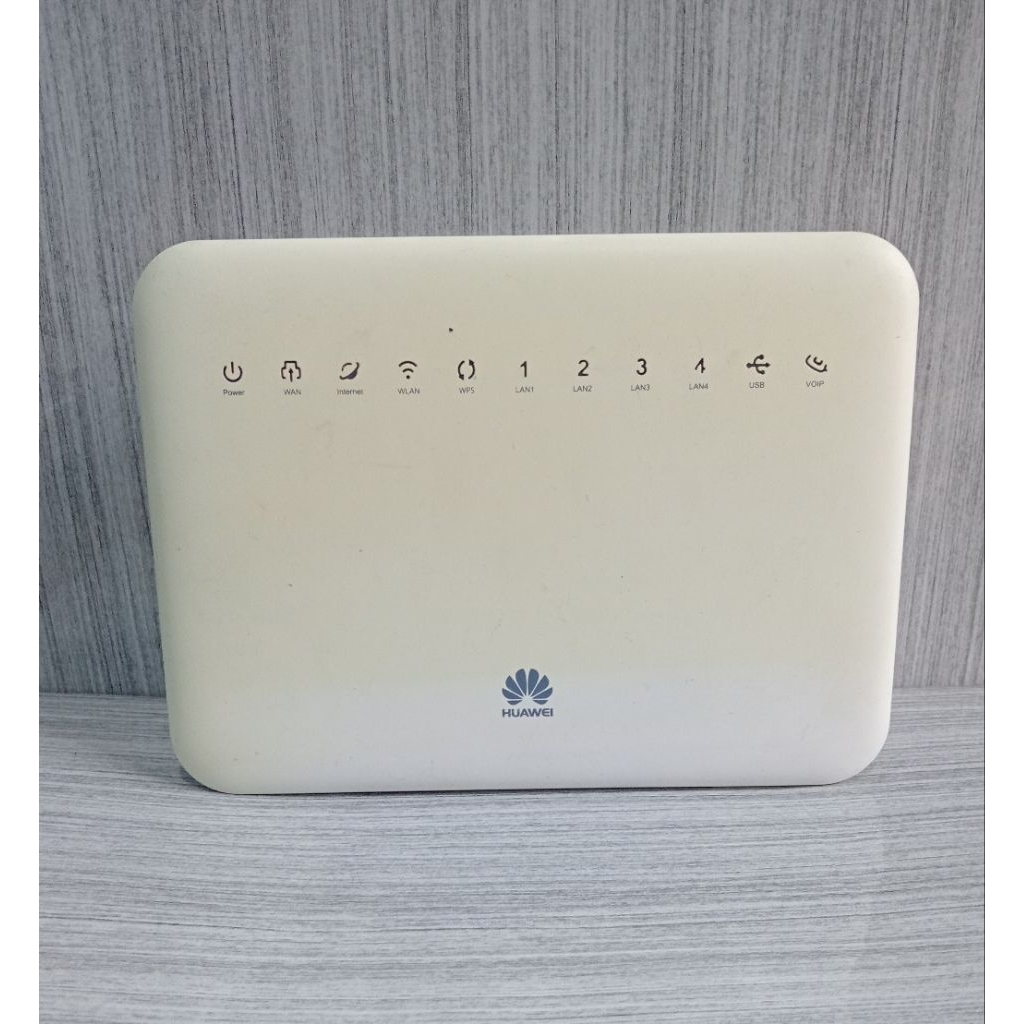 Router Huawei LG8245V