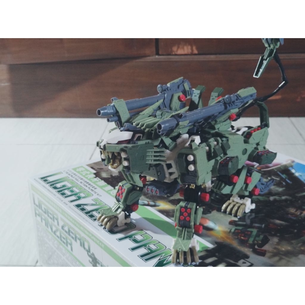 LIGER ZERO PANZER BT MODEL