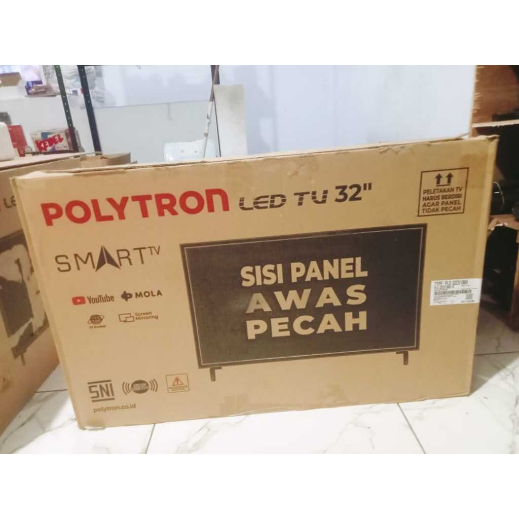TV LED Polytron 32 Inch HD SMART TV Youtube Wifi PrimeVideo Kondisi bekas masih segel 5822F