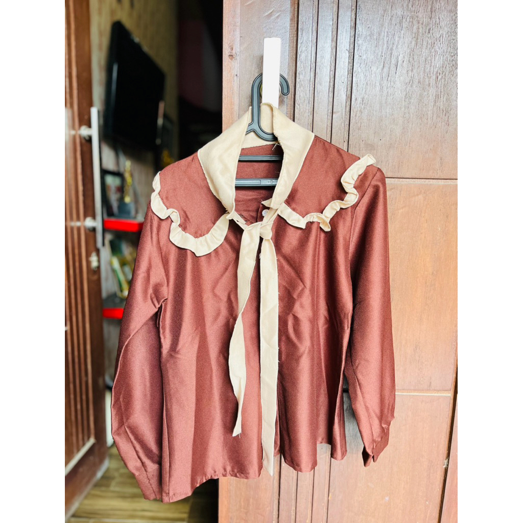 blouse tali tengah - kaos Uniqlo