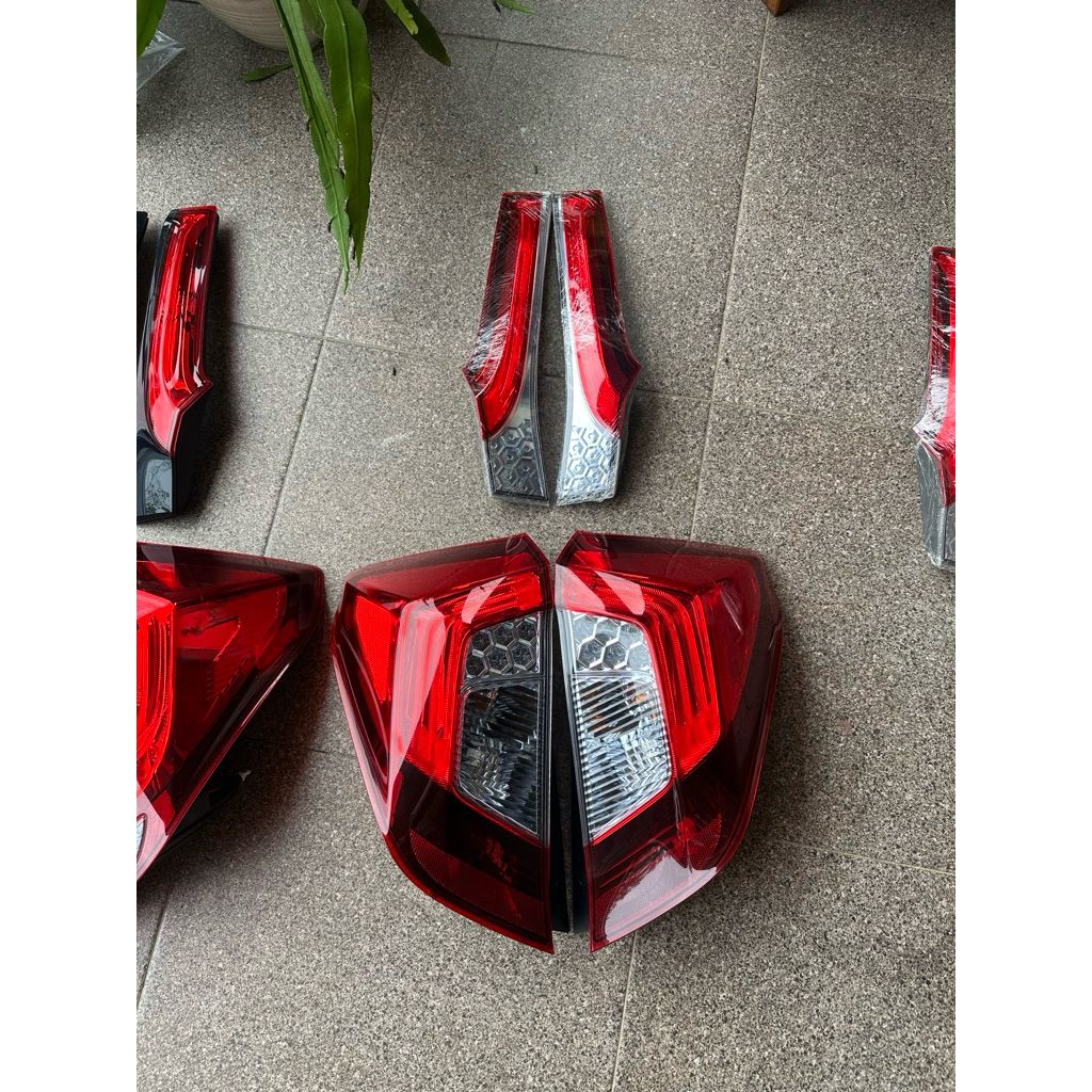 Stoplamp Honda Fit Hybrid Gk5 Prefacelift