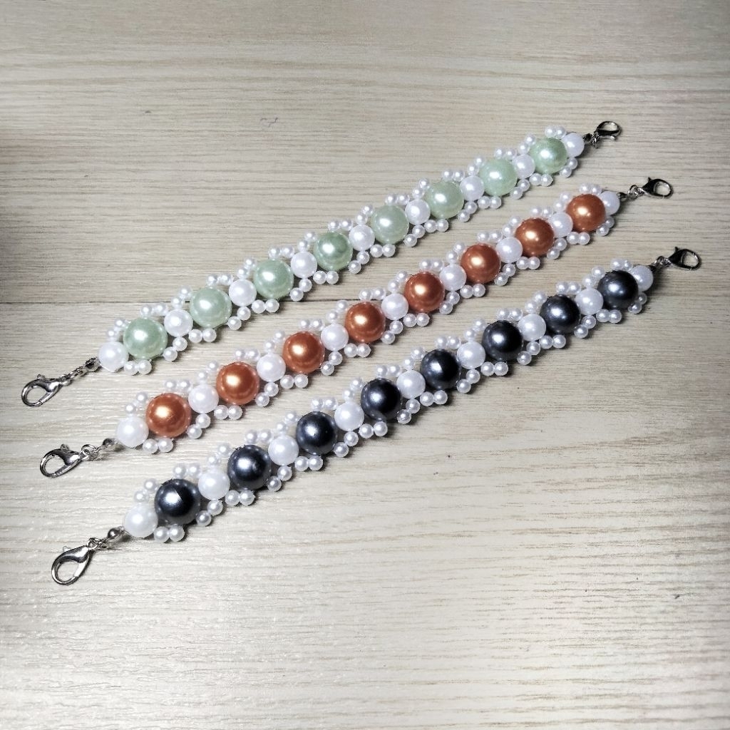 Konektor Masker Hijab Mutiara Mix Warna