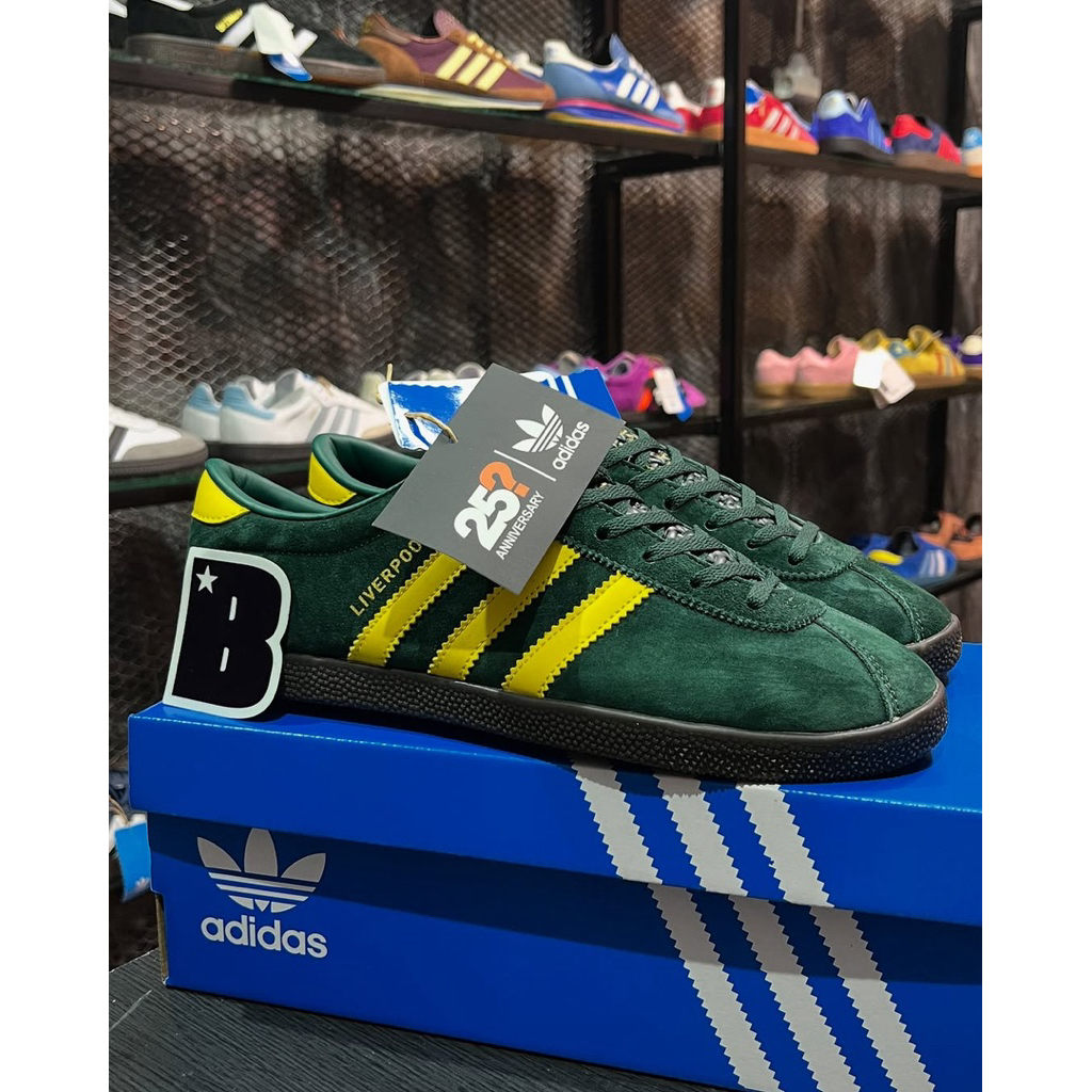 sepatu Liverpool 1/2020