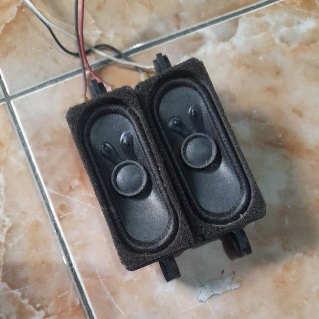 Speaker tv ked panasonic 22 inch TH 22D305G