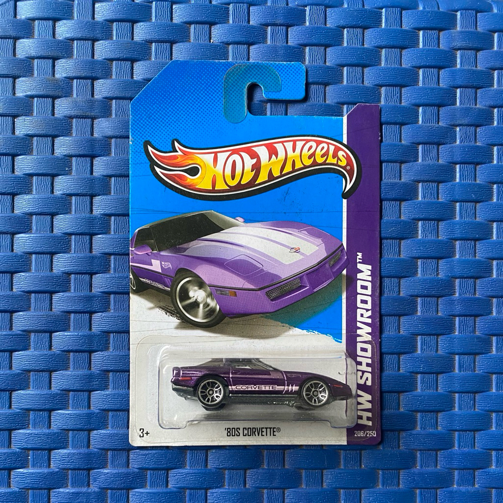Hot Wheels 80S Corvette bukan Honda Nissan