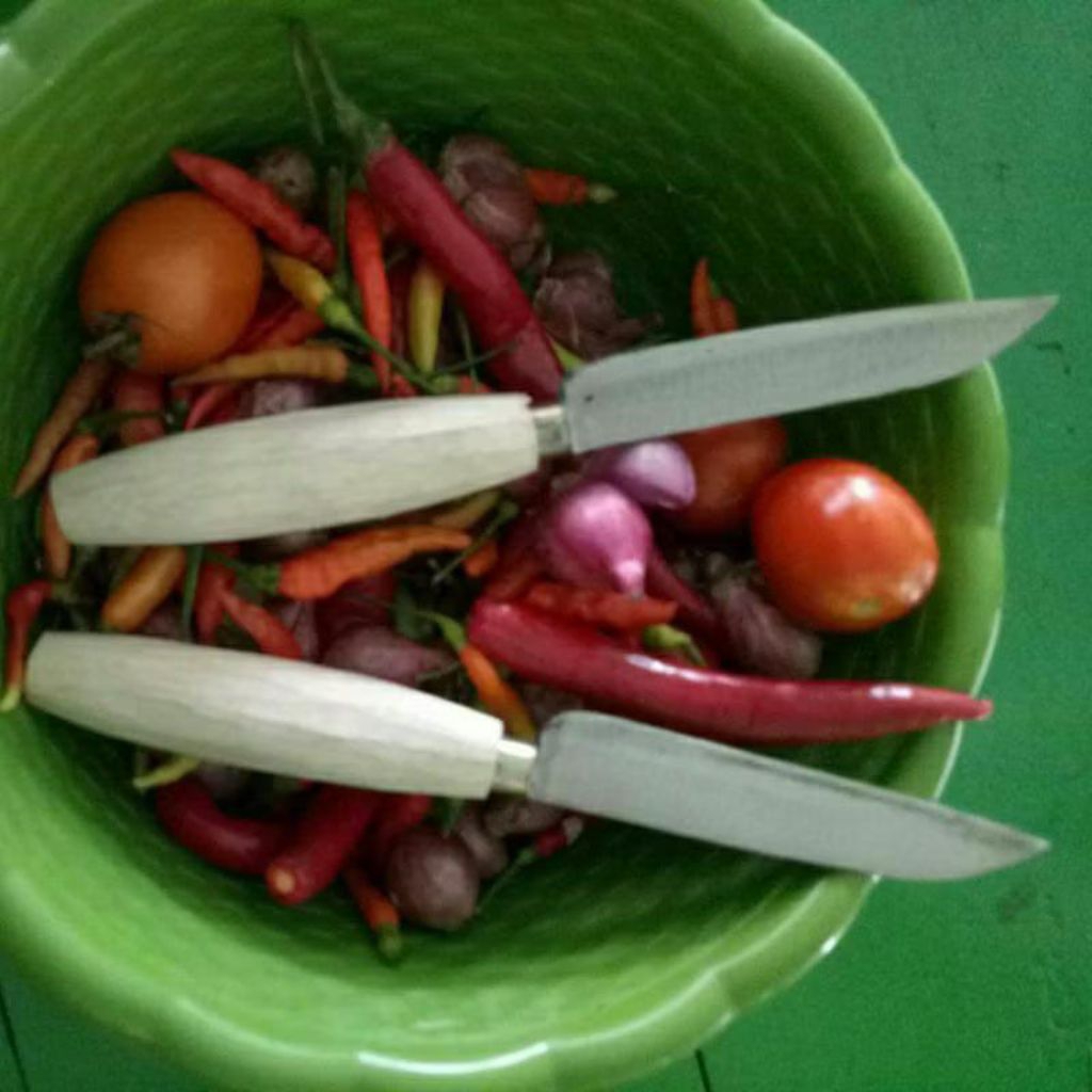 2pcs Pisau dapur tajam dan murah baja plat asli madura