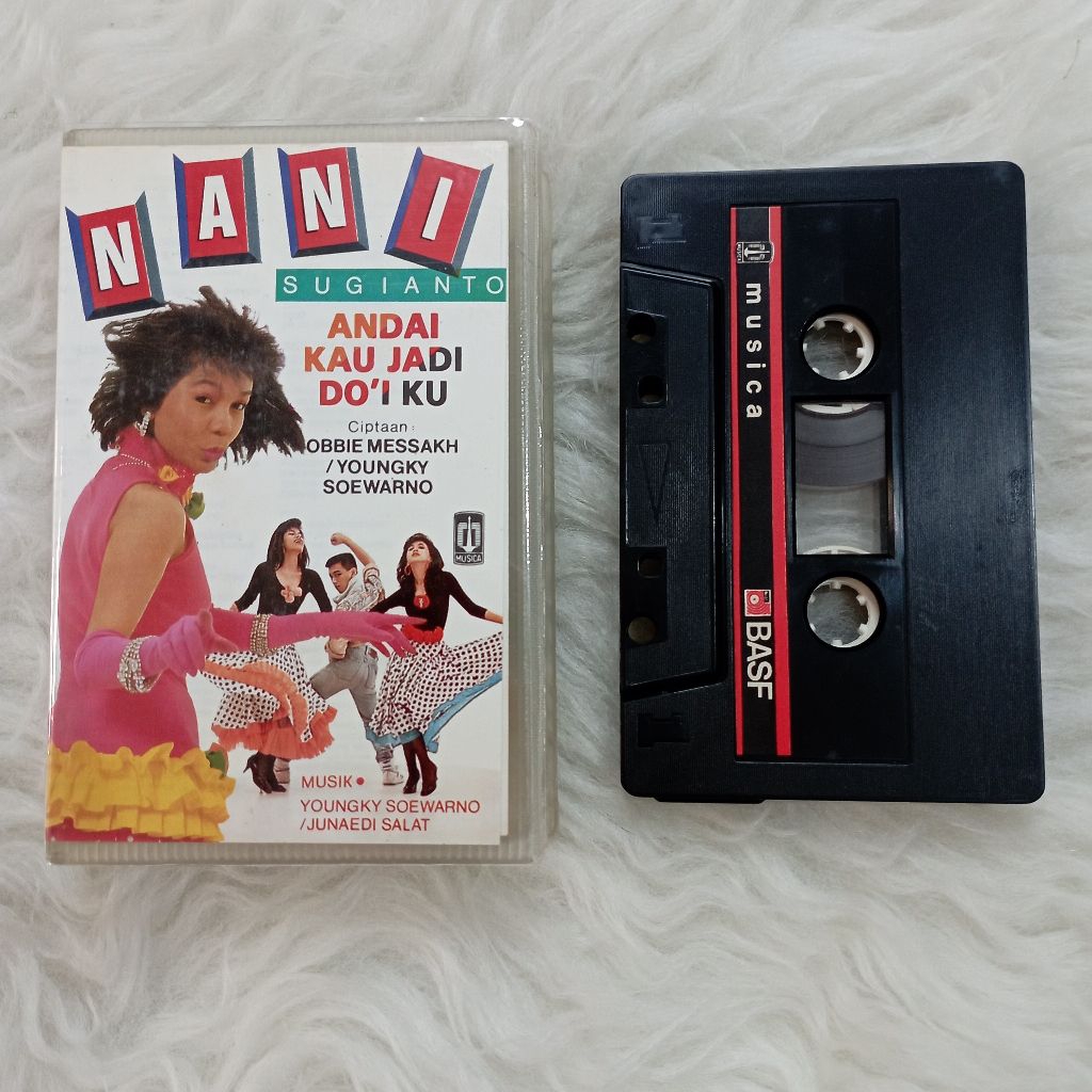 Kaset Pita Nani Sugianto