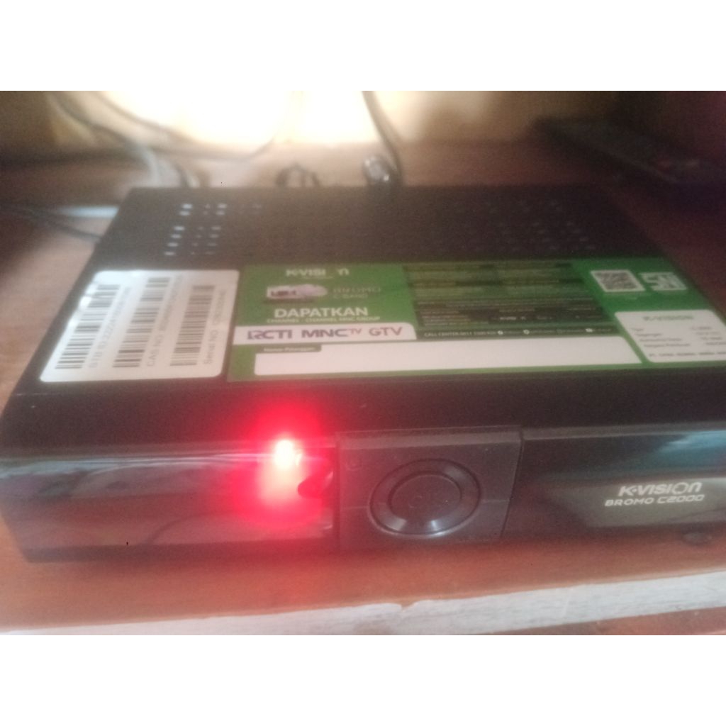 Receiver k vision Bekas minus Mata Merah