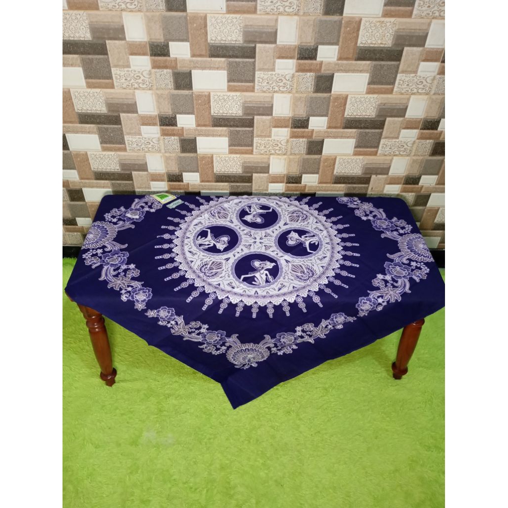 TAPLAK MEJA BATIK WAYANG TAPLAK MEJA GURU TAPLAK MEJA KANTOR KAIN KATUN HALUS PROSES LUKIS MANUAL MO