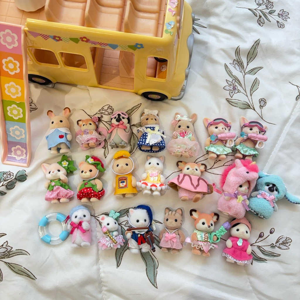 [ORIGINAL READY SIAP KIRIM] sylvanian tuxedo cat princess latte cat fork ghost cat willow deer fruit