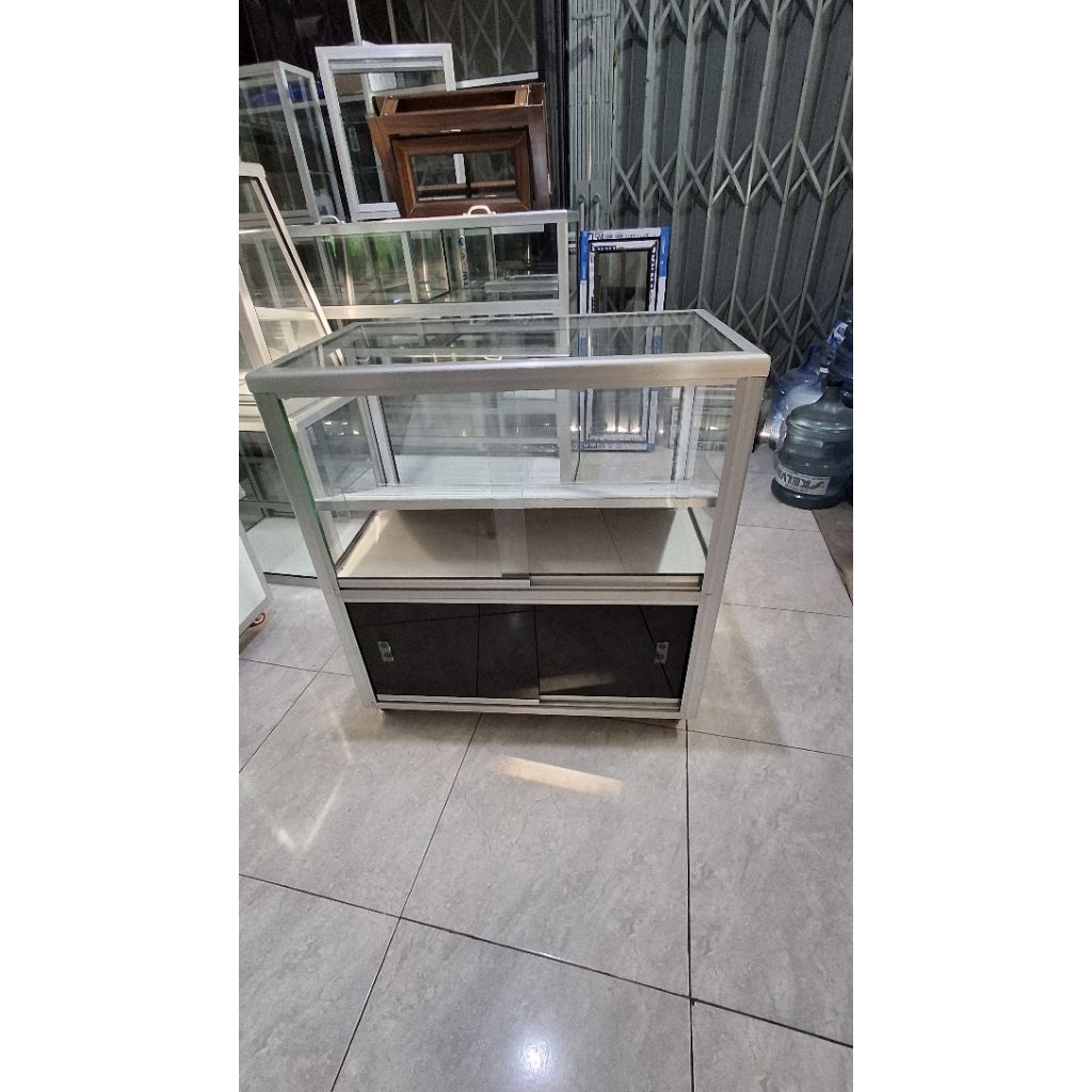 etalase konter hp etalase vocher etalase acsesories hp