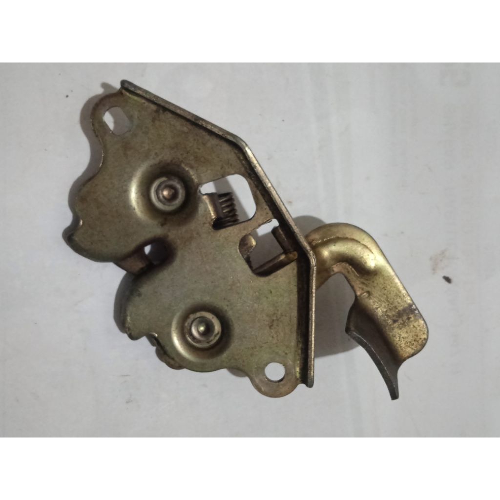 lawan kunci jok Honda Supra lama/Supra fit lama original