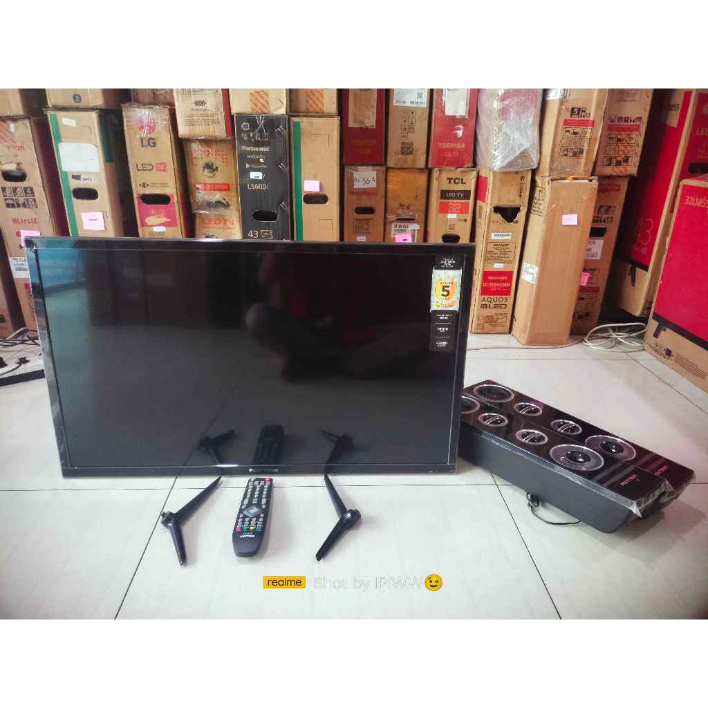 TV LED Polytron touwer 32 Inch HD Analog TV HDMI USB Kondisi bekas masih segel 4043