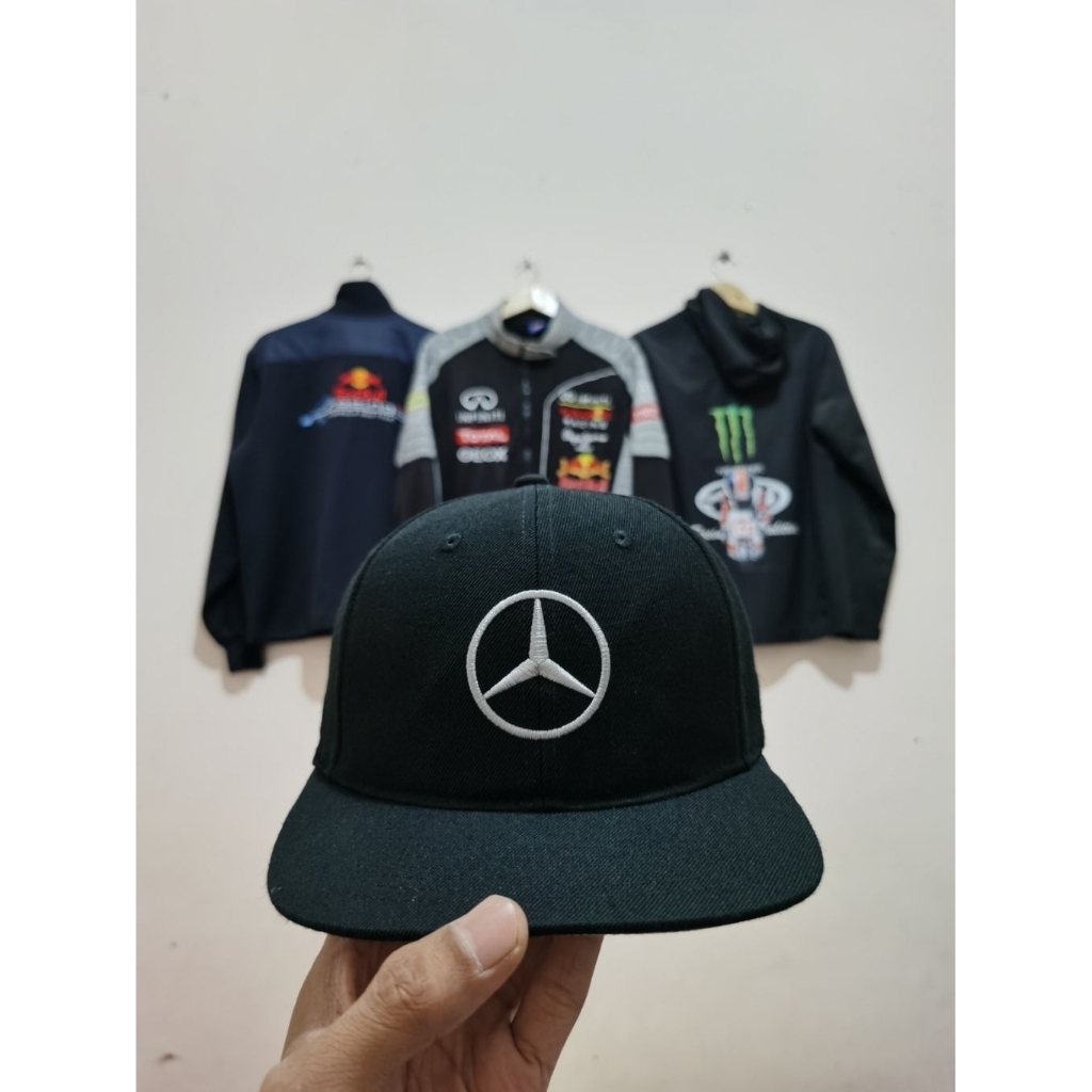topi snapback mercedes benz