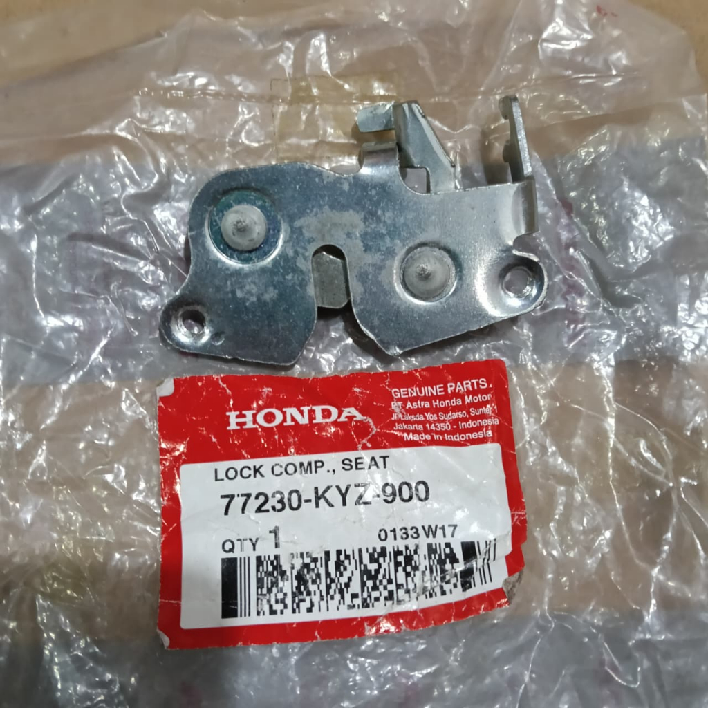 Dudukan jok supra x 125 helmin Engsel jok supra x 125 helm in Lawan kunci jok supra x 125 helm in 77