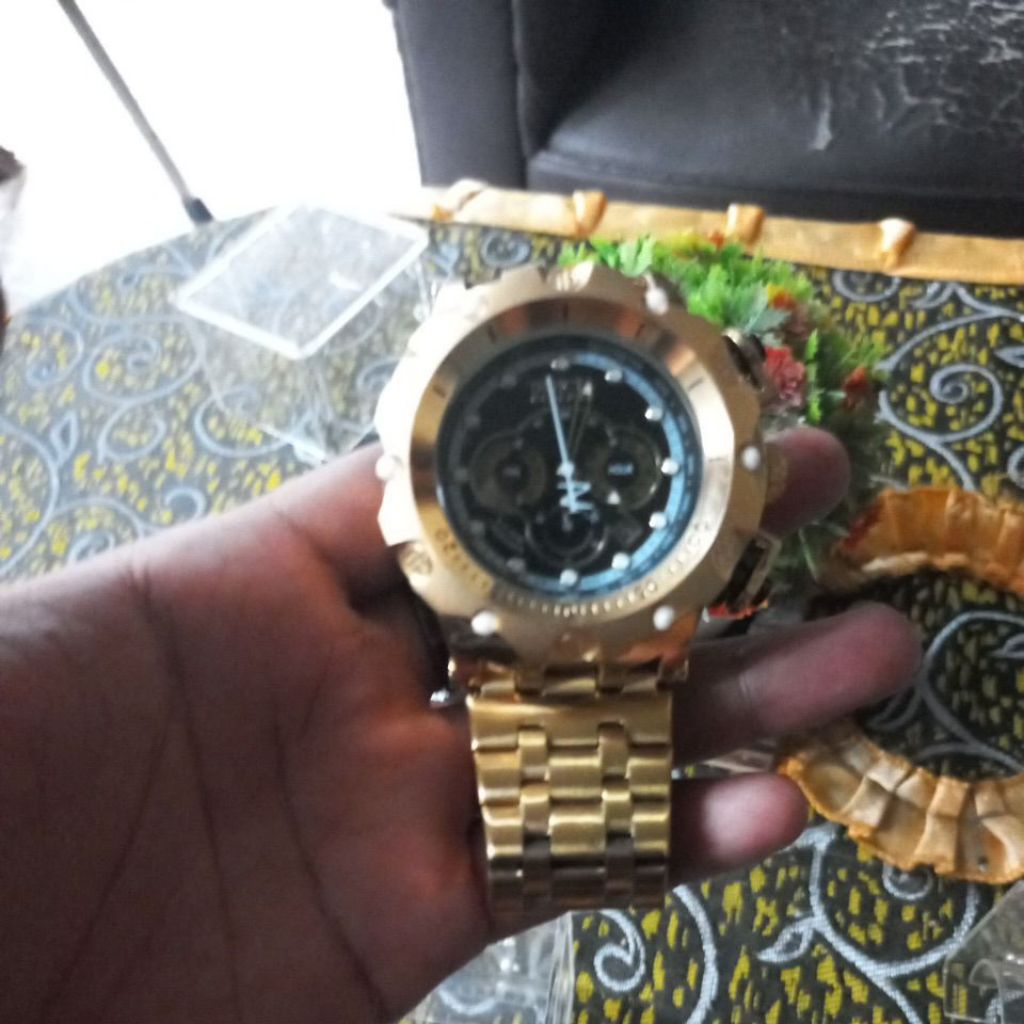 jam tangan invicta