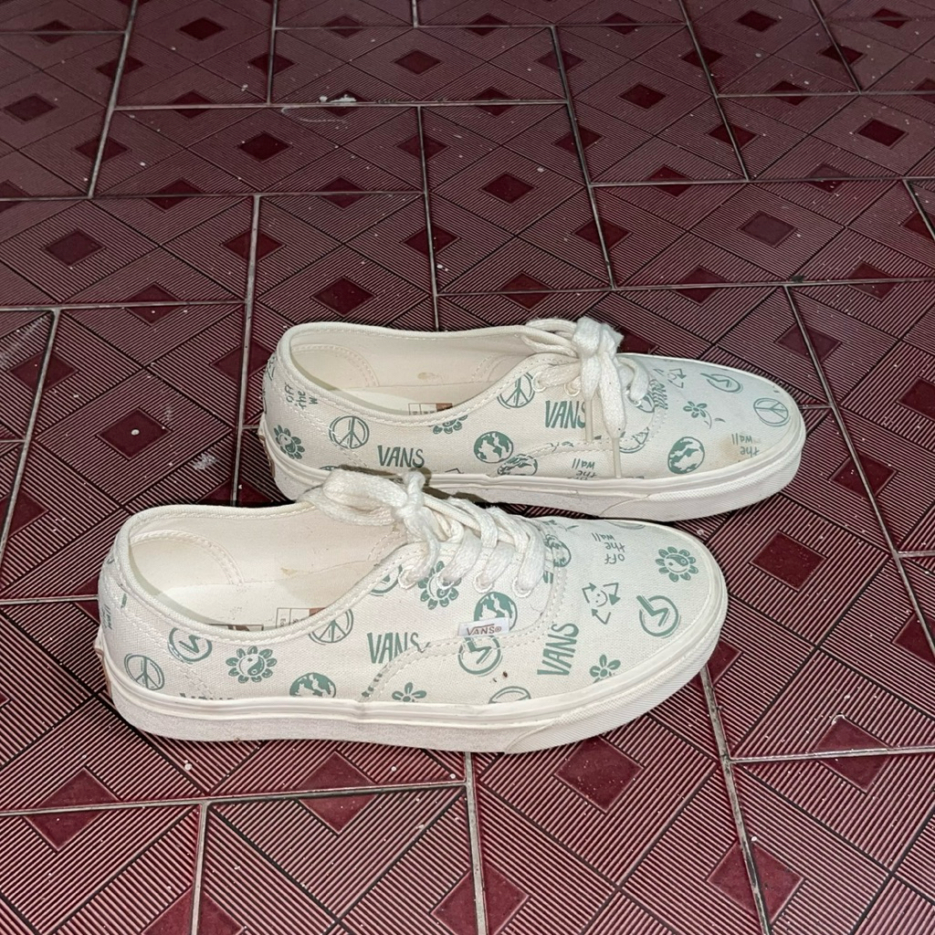 SEPATU WANITA VANS AUTHENTIC ECO THEORY KREM CREME HIJAU GREEN (PRELOVED)
