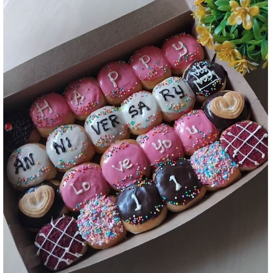 Donat ultah isi 24pcs/ Donat pops/Donat baby /Donat mini/Kado natal