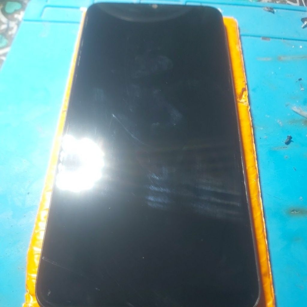 lcd realme c25