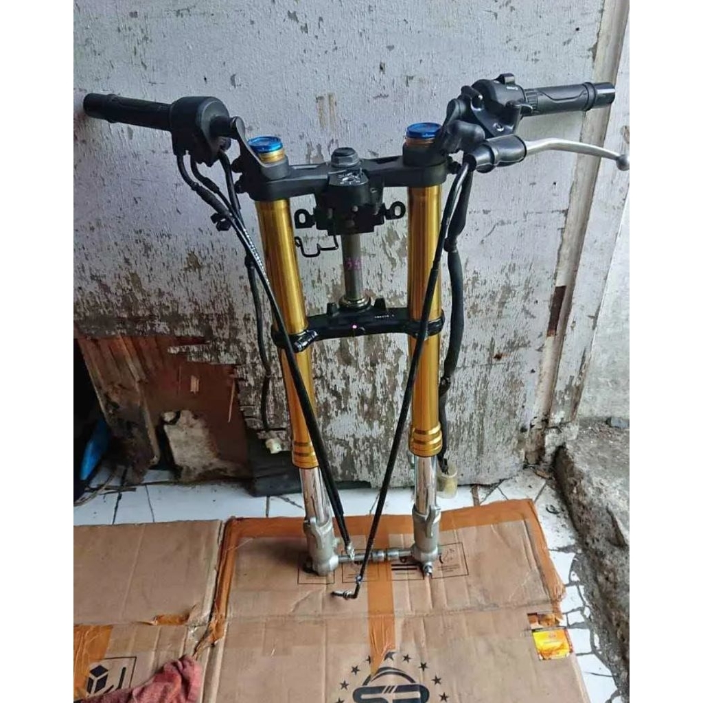 SHOK UP SIDE DOWN CBR 150R K45R Sok USD CBR 150R K45R Original Copotan