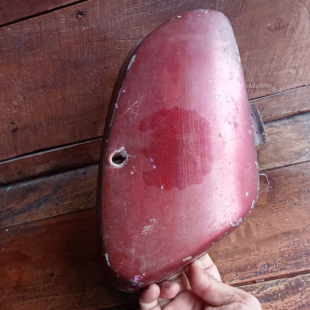 cover tutup aki Honda C70 original gading