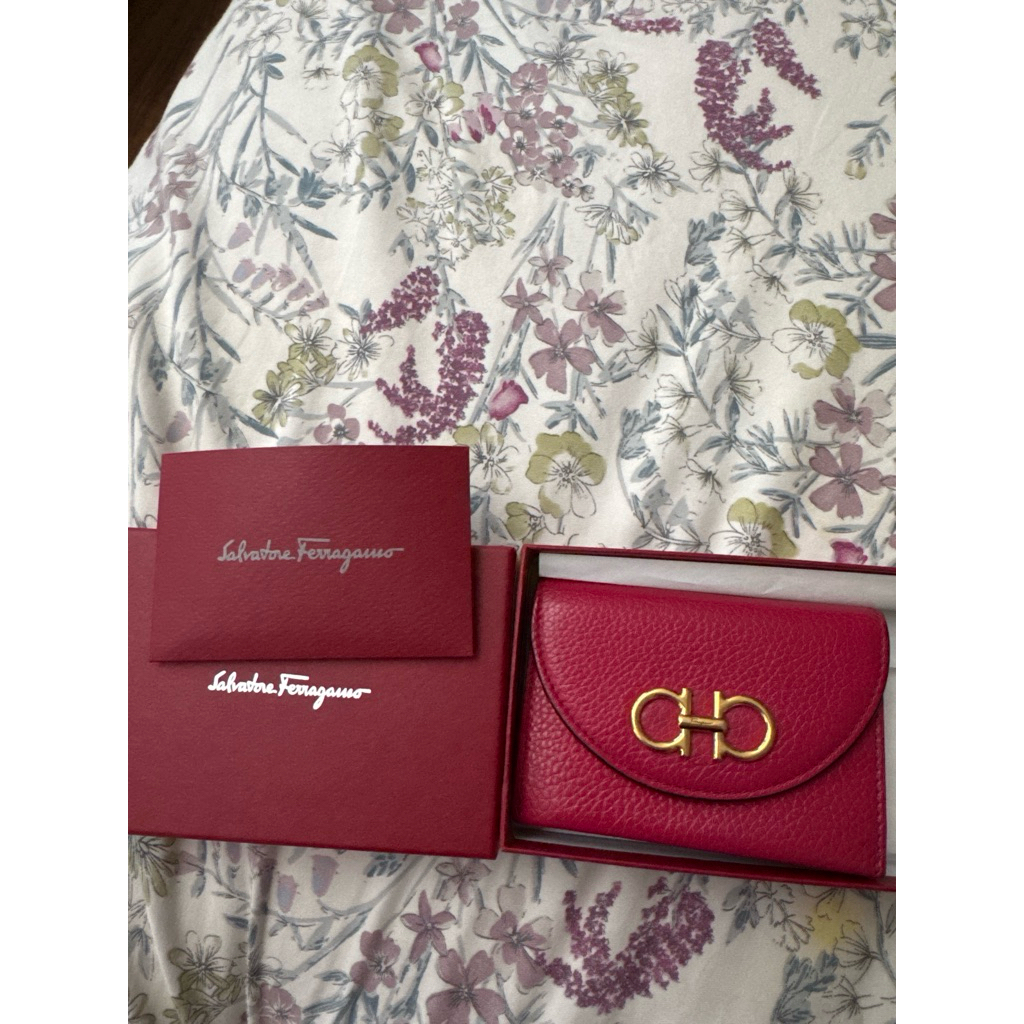 Preloved Mini Wallet / Mini Dompet Salvatore Ferragamo ori 100%