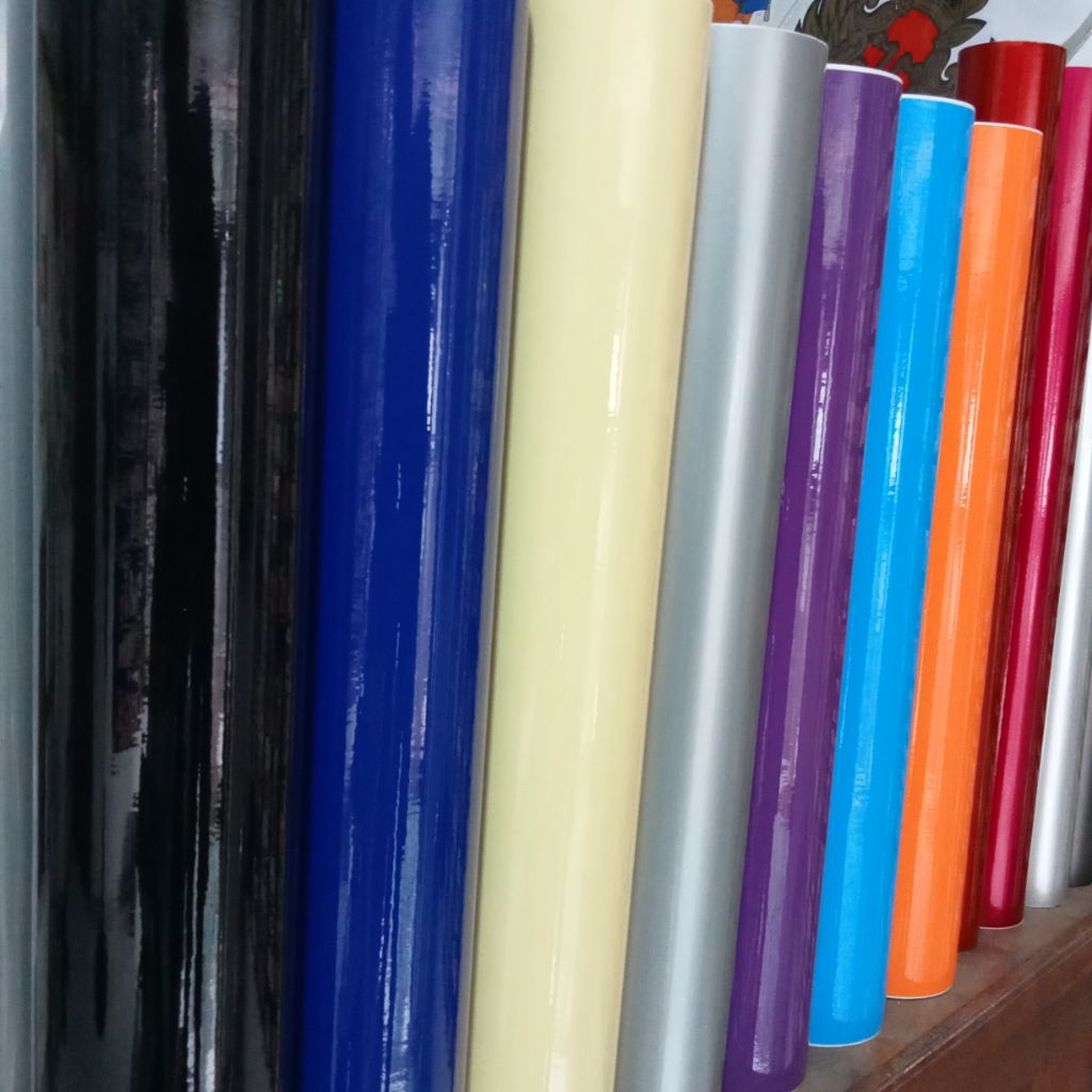 skotlet stiker glossy maxdecal