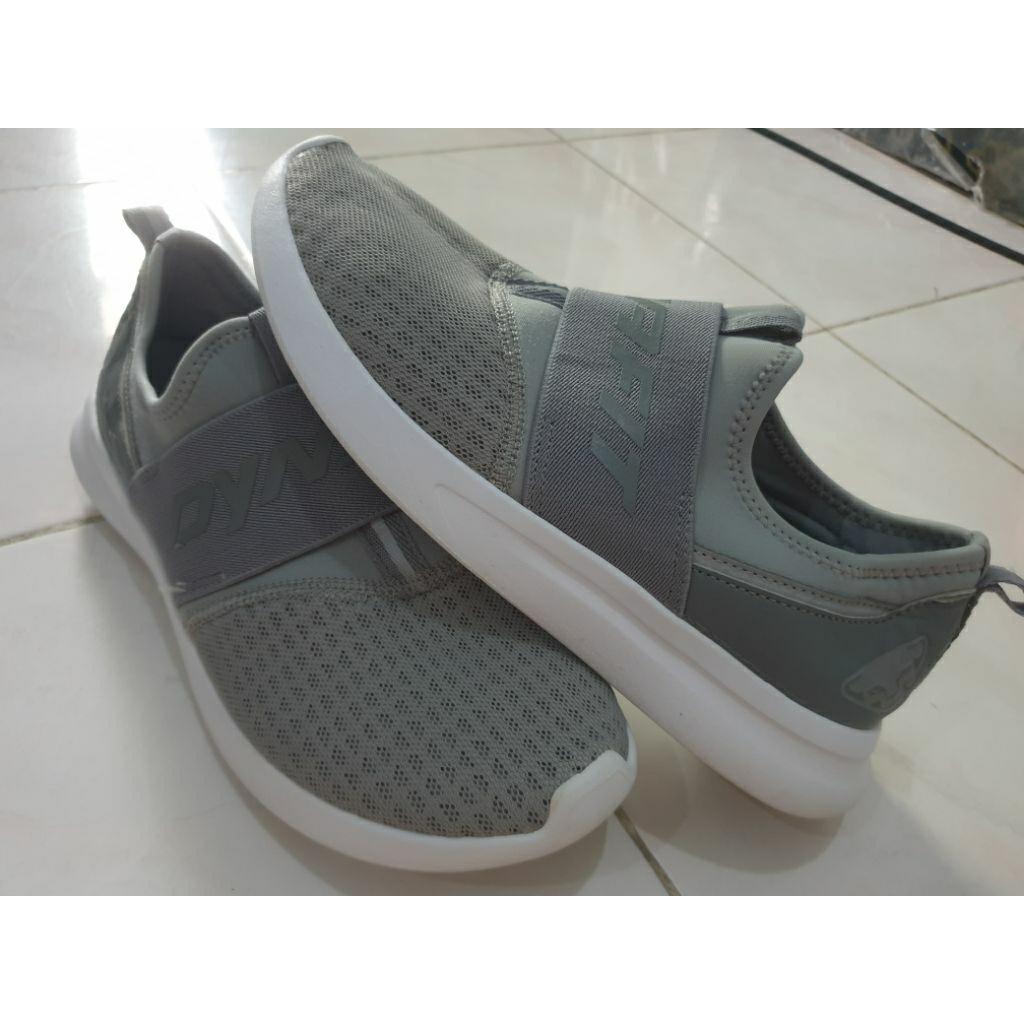 SEPATU SECOND SLIP ON BRAND DYNAFIT