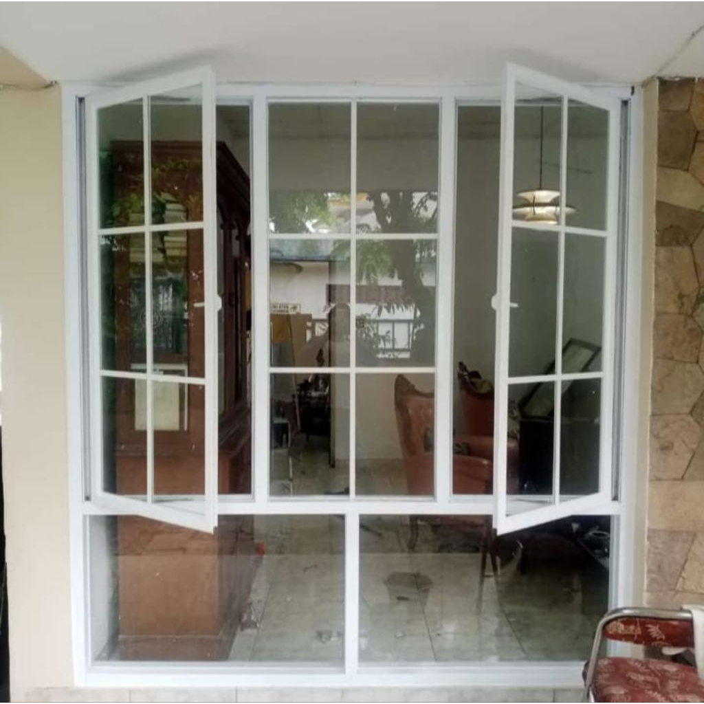 Jendela Swing Aluminium Alexindo 3in dan Kaca Bening 5mm